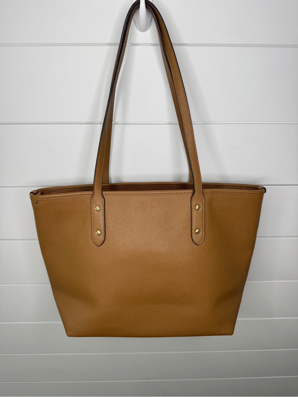 Coach Tan Leather Tote with Gold Logo - Picture 3 of 8